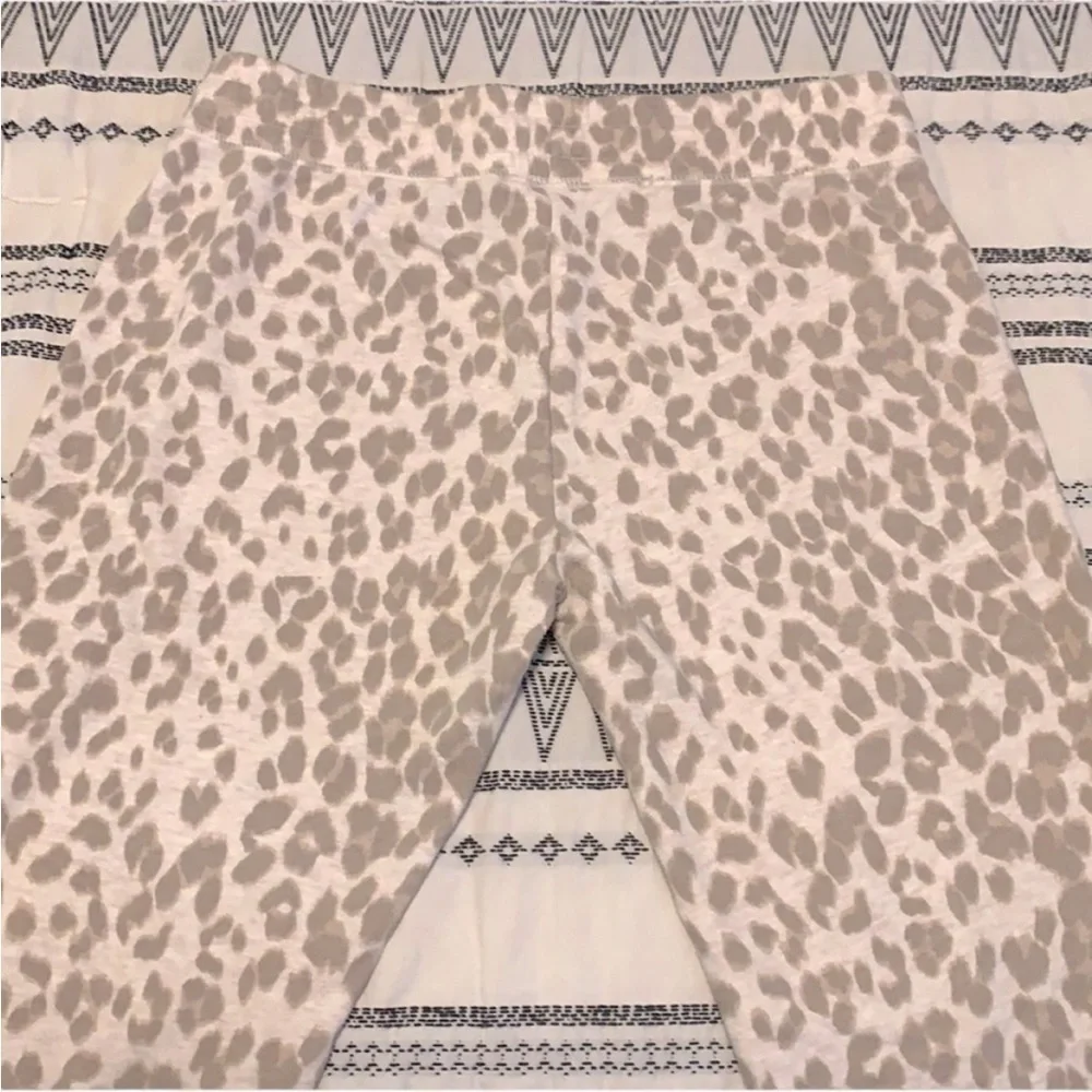 Old Navy‎ Girl's Cream & Tan Leopard Drawstring Joggers Size XL (14)